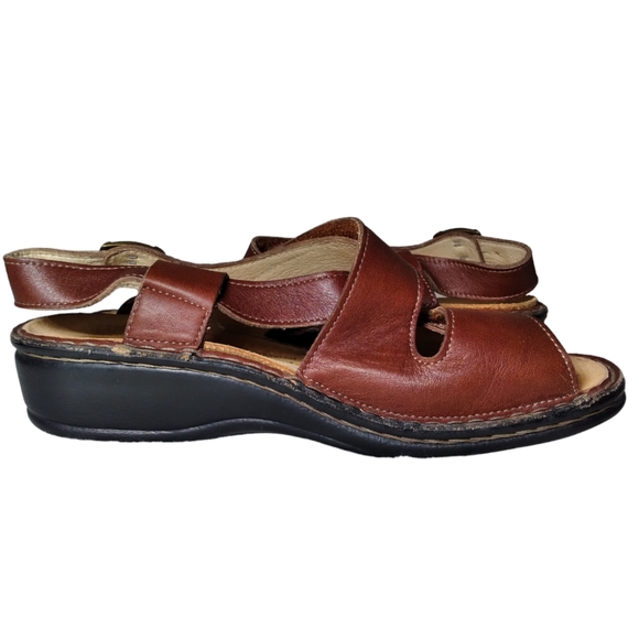 Finn Comfort Sandals Red Leather Slingback Low Wedge Adjustable Peep Size 38 - Picture 4 of 14